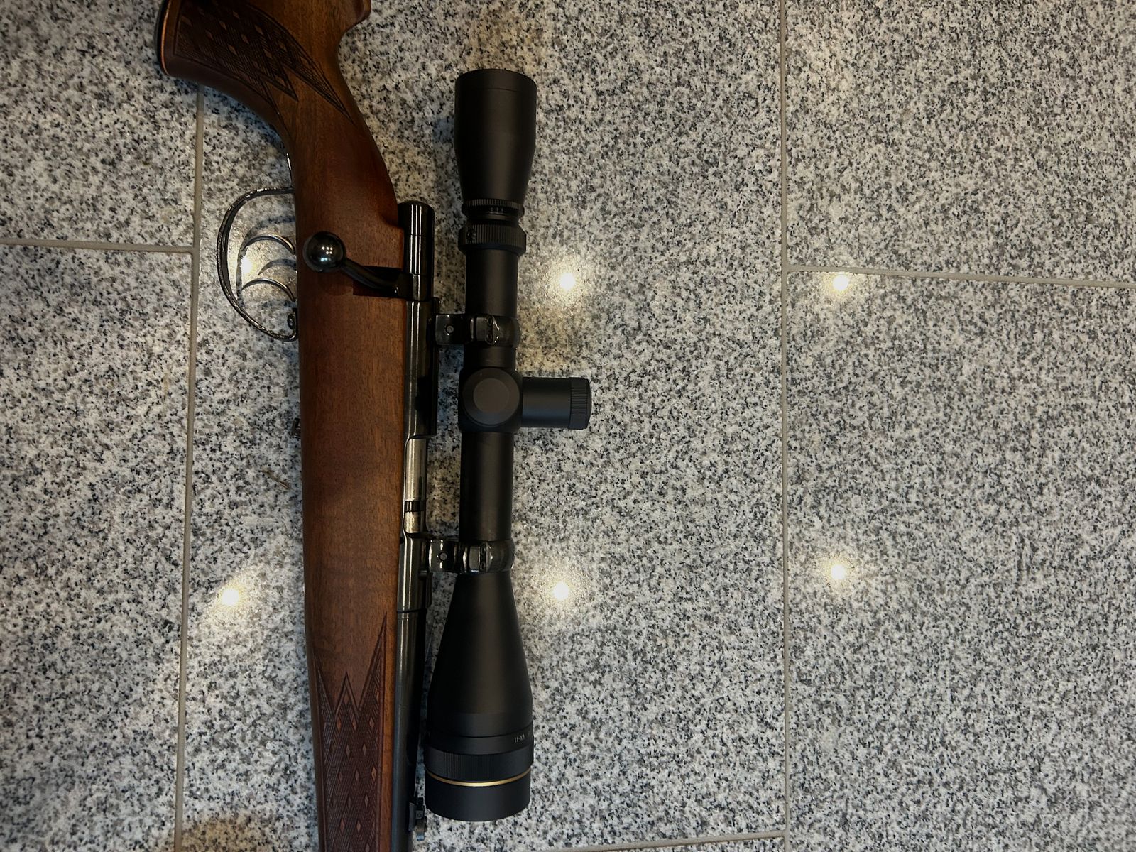 Leupold VX-2  6-18x40 
