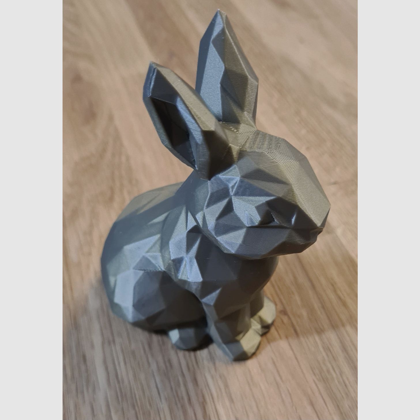 Deko Osterhase / Kaninchen im "Low Poly" Design