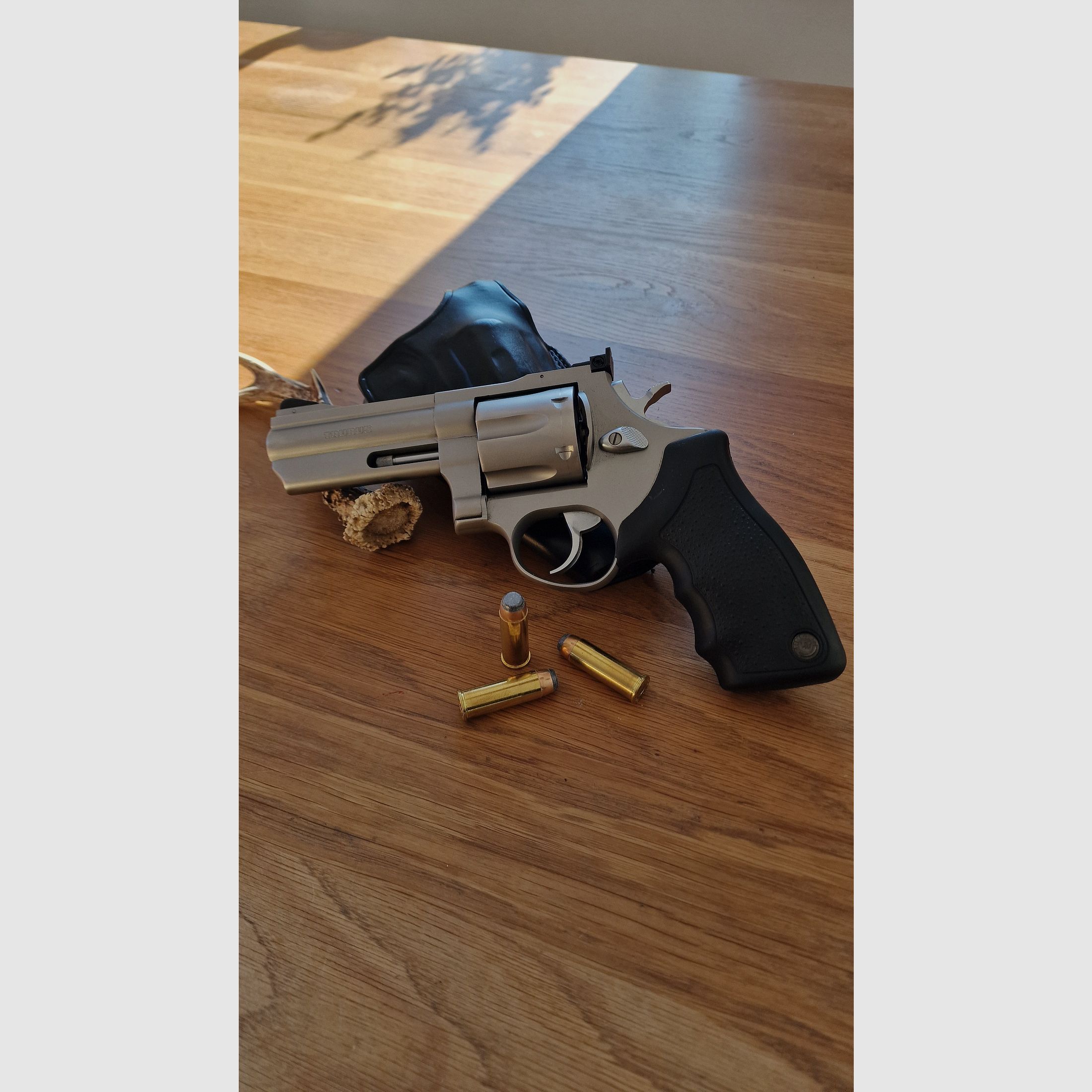 Taurus 44 Mag Revolver