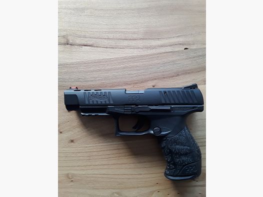 Walther PPQ M2 caliber .22 lr in 5