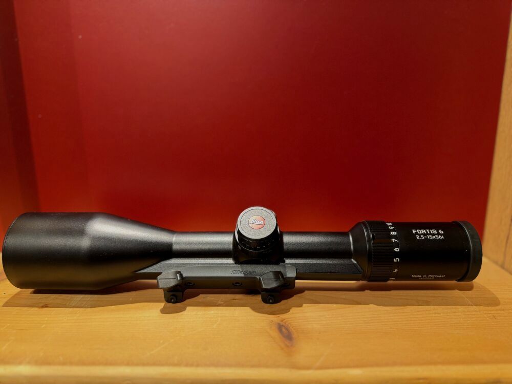 Leica Fortis 6 2,5-15x56 L4a con riel