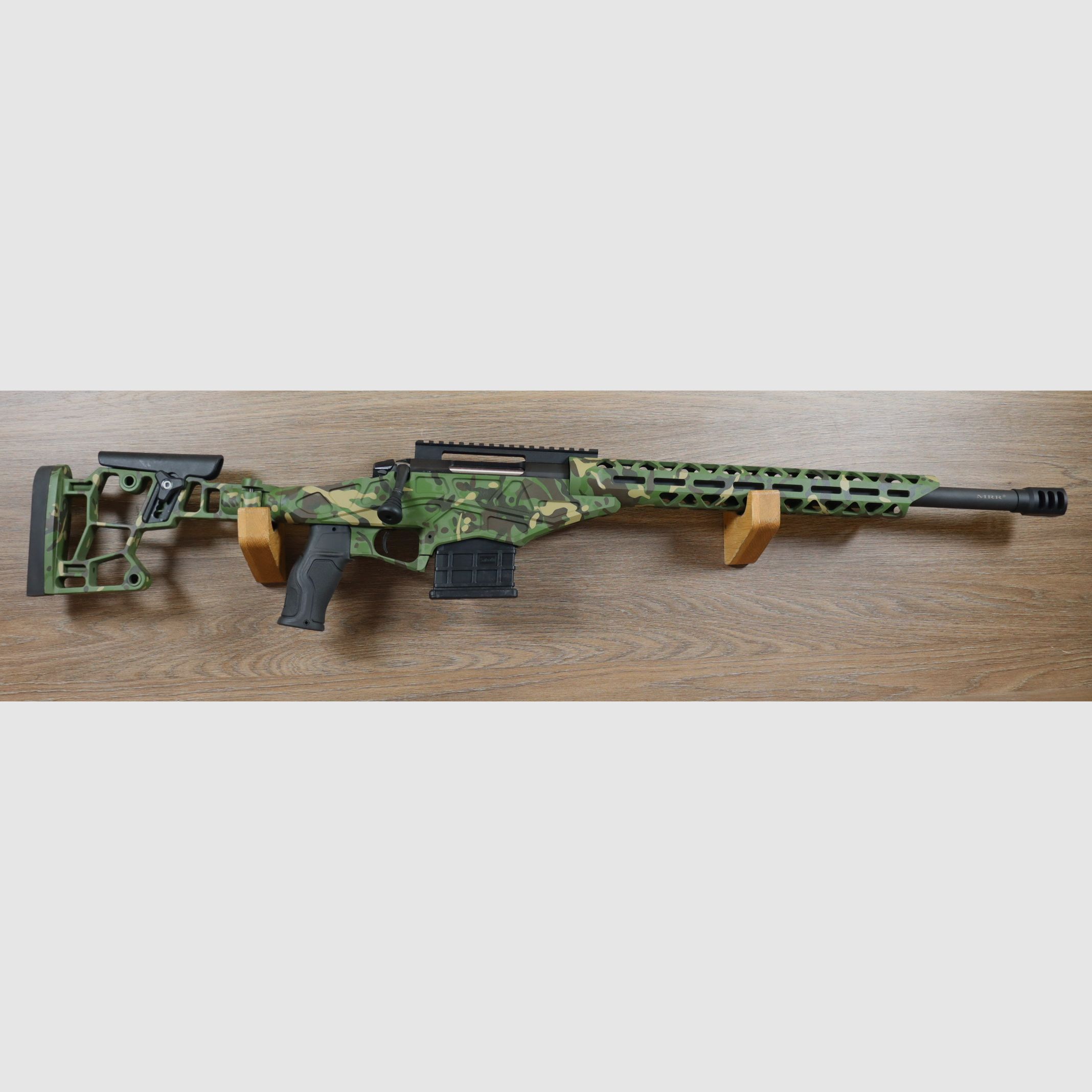 ST18 Multicam Tropic, Bild 1 von 2