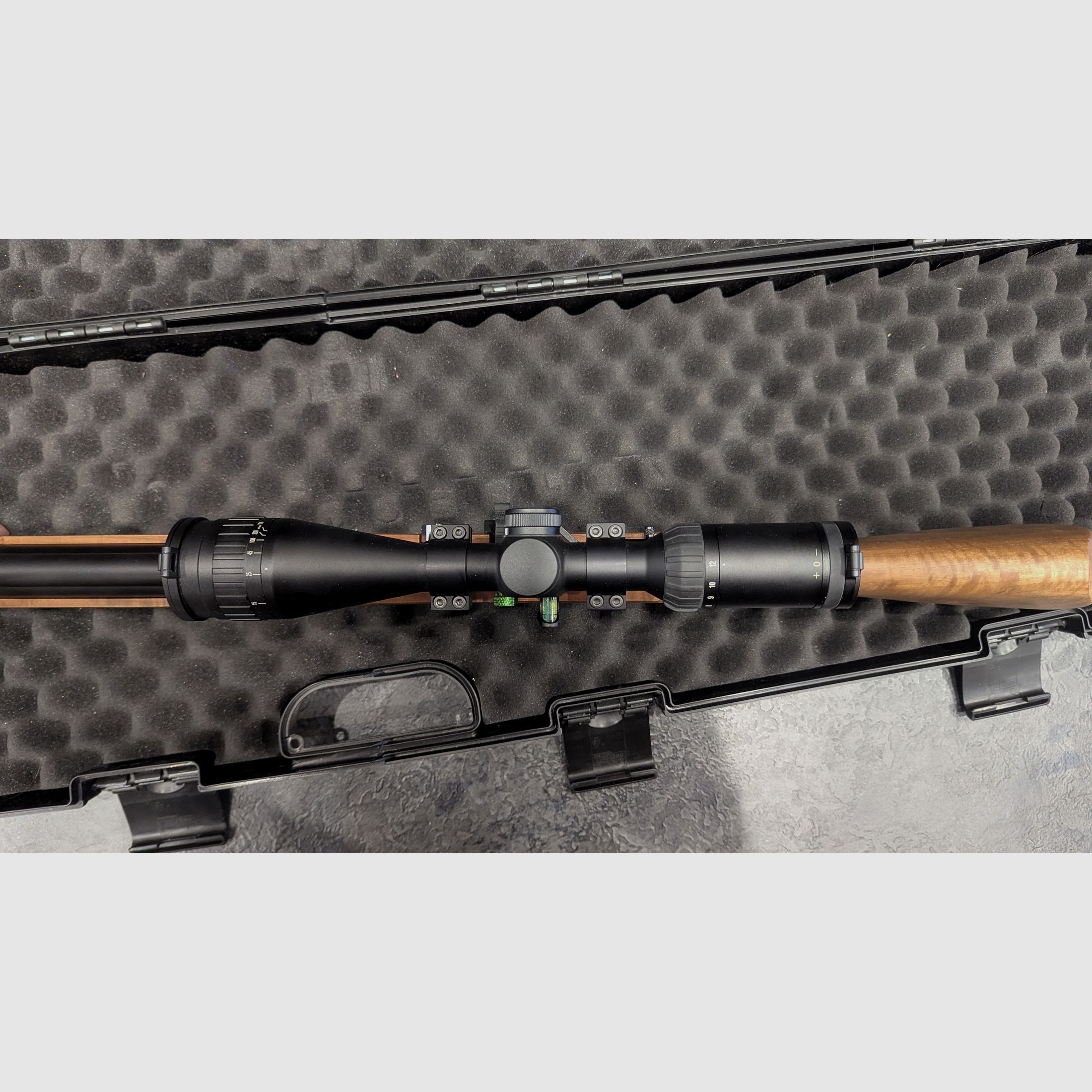 FX air rifle Dreamline Classic Walnut F-Series 4.5mm <7.5j