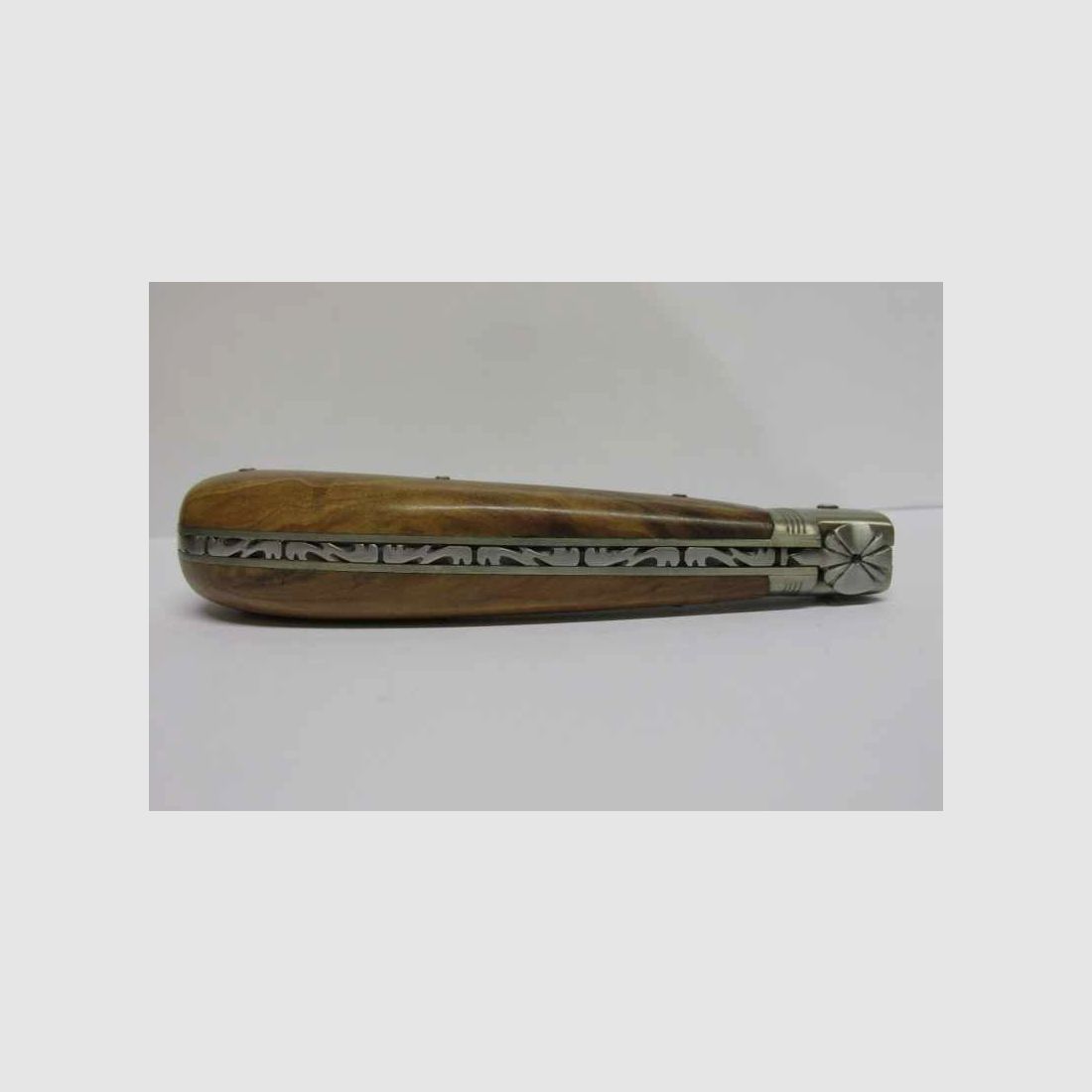 CAPUCHADOU Juniper, image 4 of 4