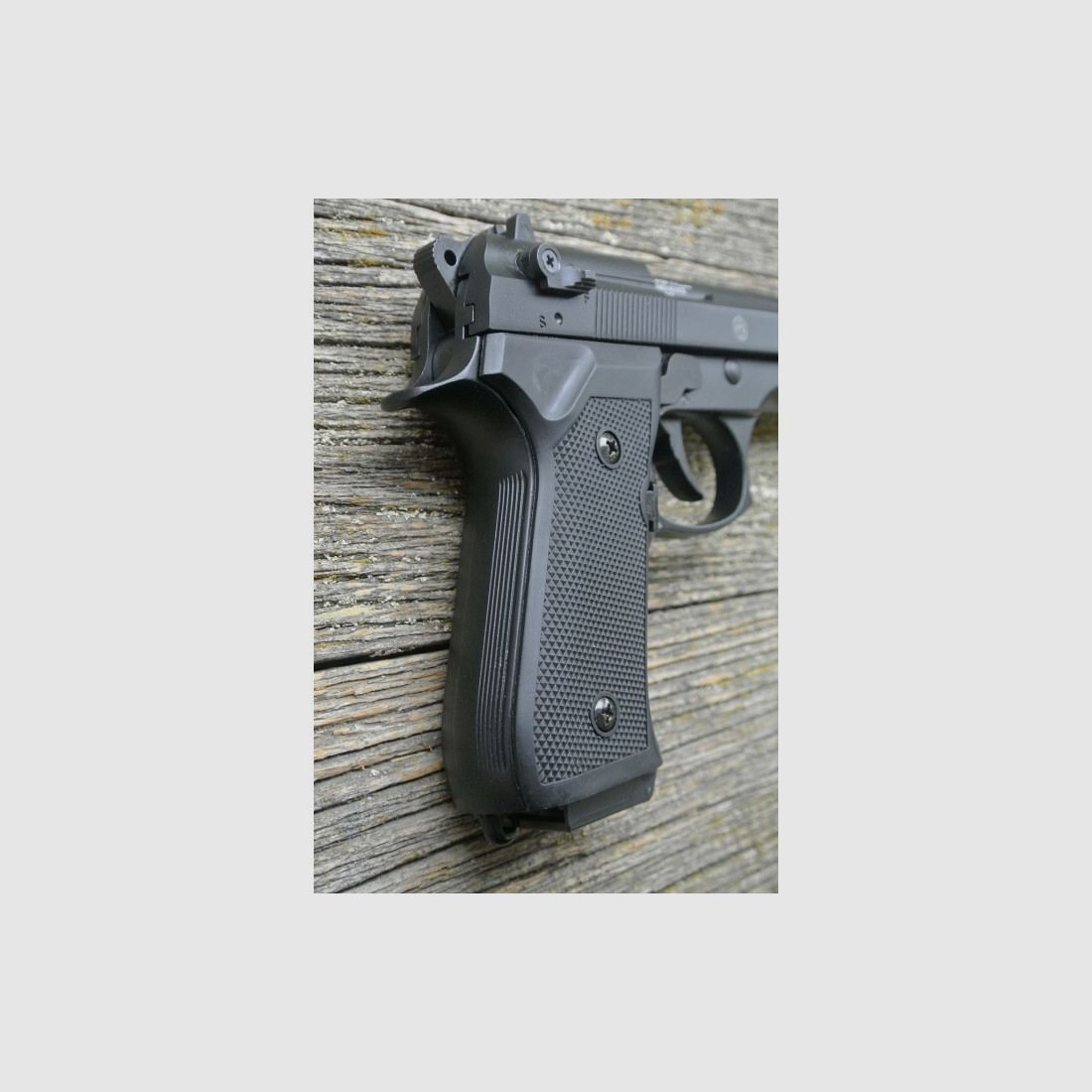 RETAY MOD92 9 mm P.A.K. – réplica Beretta 92F / M9 – pistola de fogueo – envío a toda la UE, imagen 5 de 8