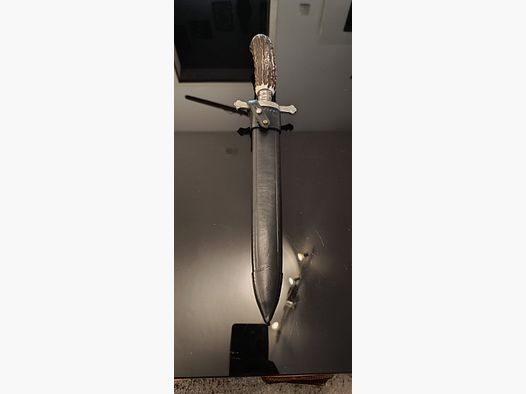 Used hunting dagger by Frevert