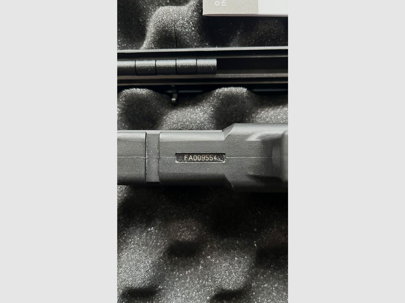 Glock 17 Gen 5 9mm P.A.K. Erste Edition Umarex - Neuzustand - mit originalem Glock Koffer und Zubehör (Vollständiges Set)