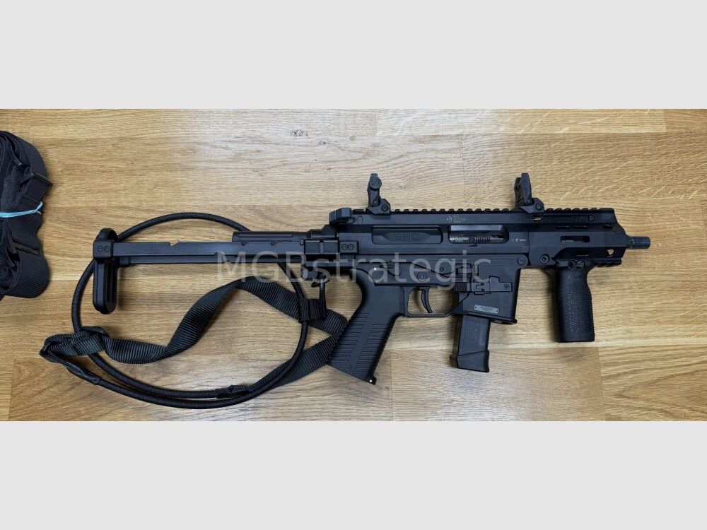 B&T AG SPC9 PDW G - halbautom. Pistole 9mmLuger Lower für Glock 9mm Magazine