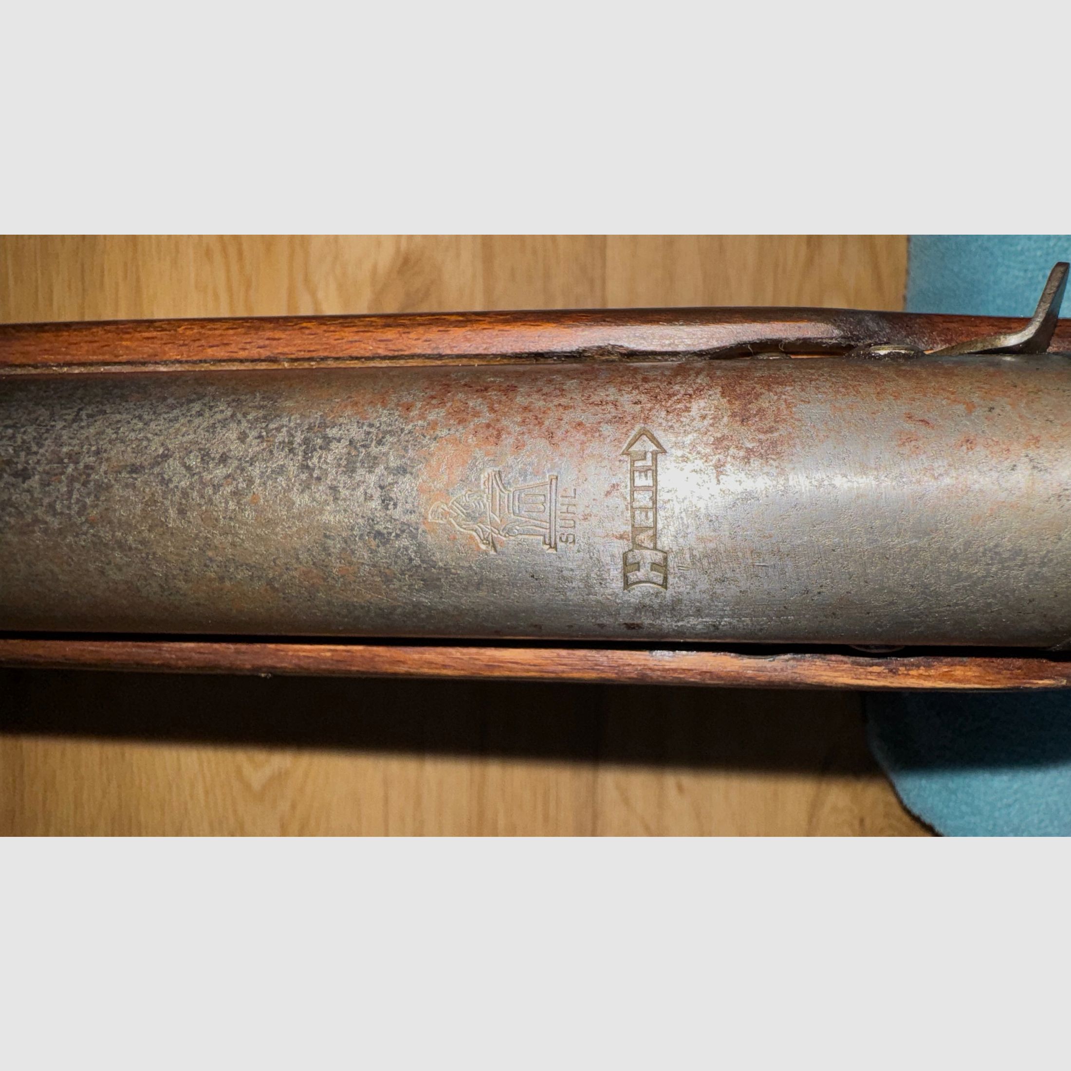 Offering air rifle Haenel Suhl model III-284 with renewed wear parts, such as spring, seals, trigger, etc.