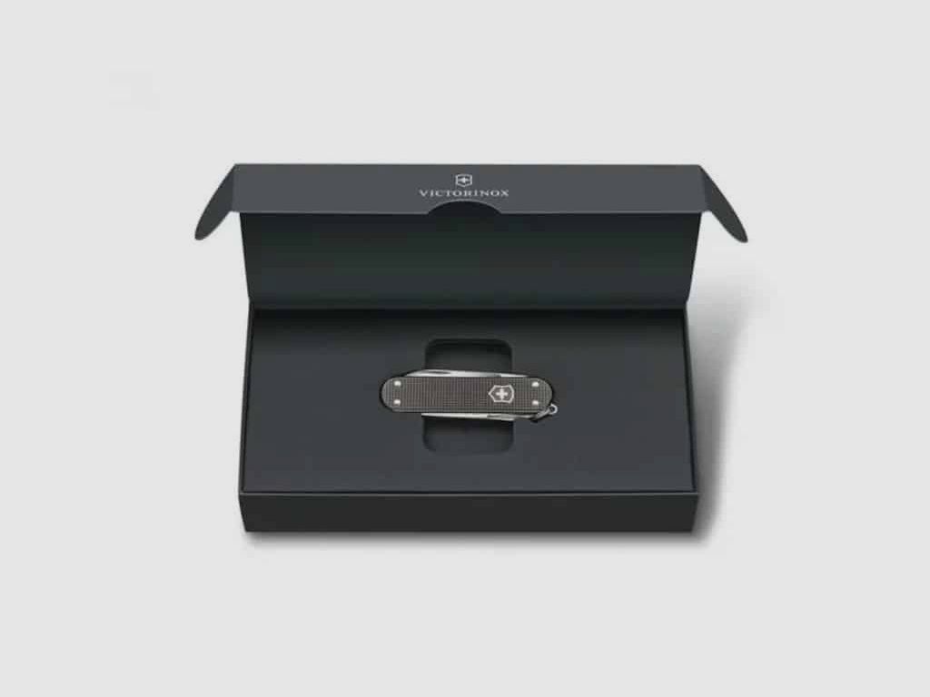 Victorinox Classic SD Alox Limited Edition 2022, immagine 3 di 6
