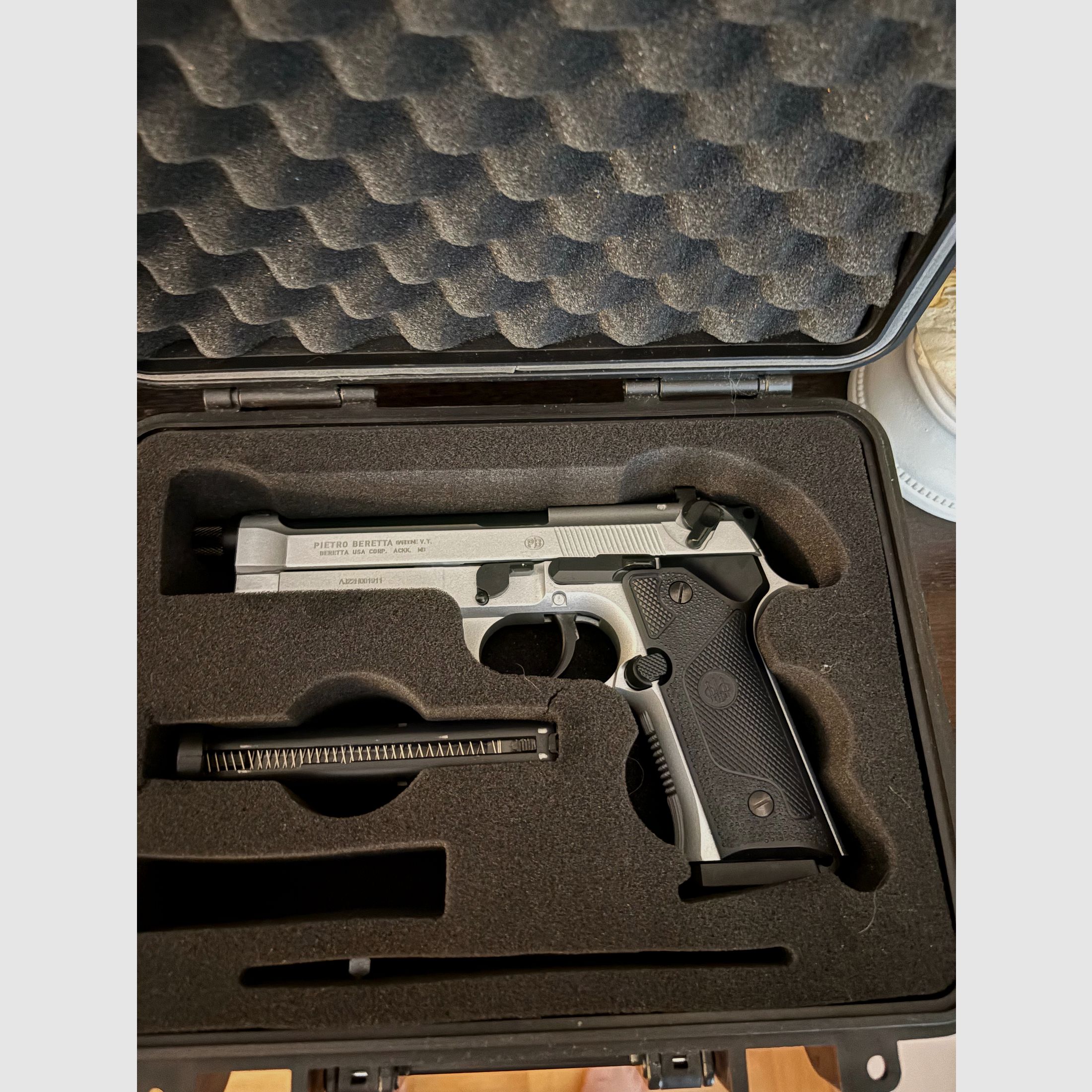 Beretta M9A3 FM argento interamente in metallo