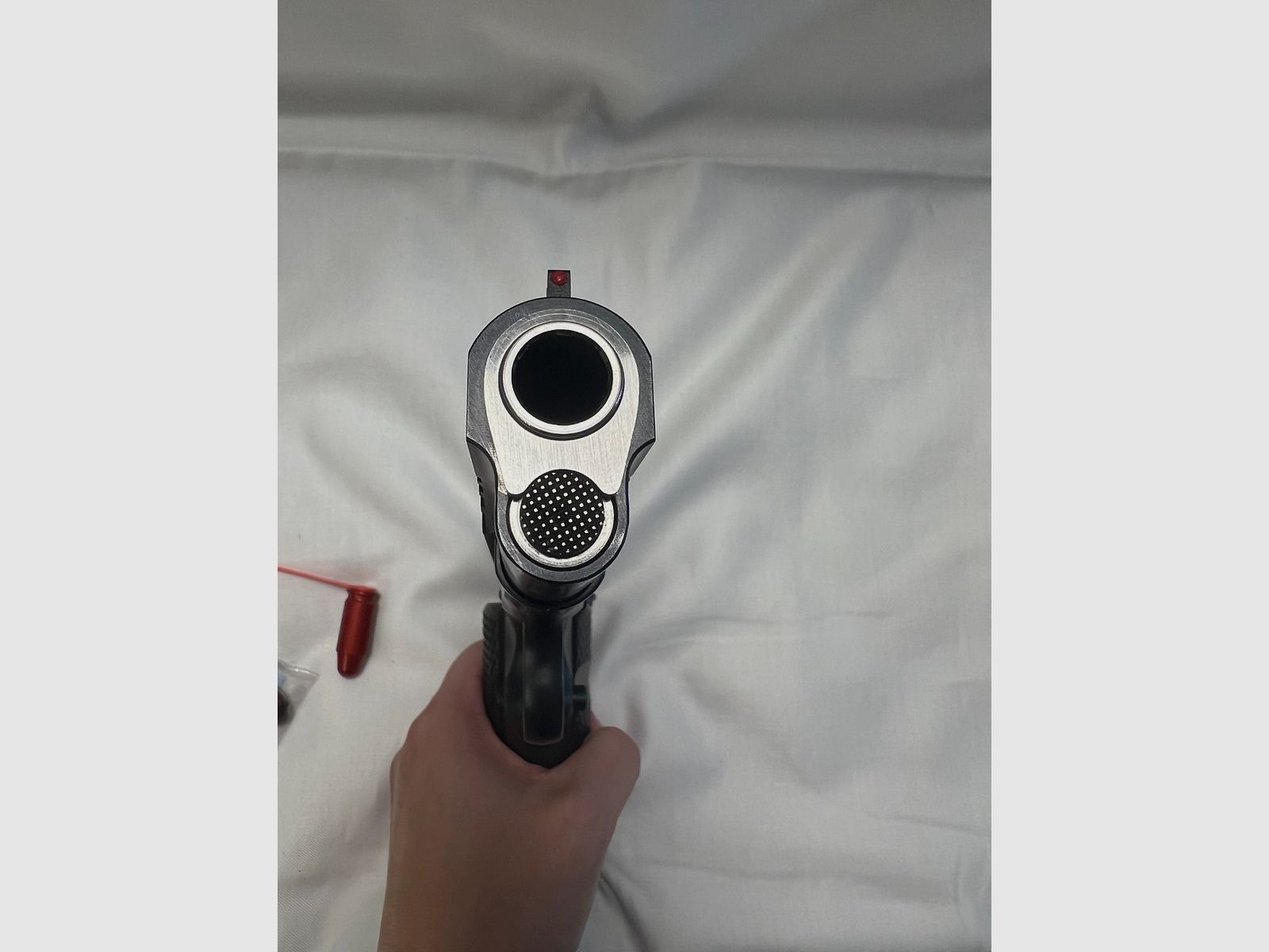 Remington 1911 R1 Enhanced .45 Auto – Pistole Kat. B, Koffer + Magazine – Erbwaffe Vorarlberg, Bild 6 von 7