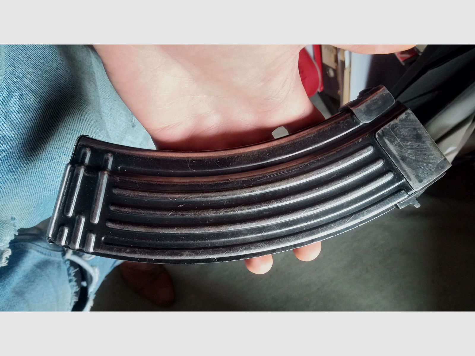 Bardzo prawdopodobnie wczesny polski kbkg wz. 60 / AK47 stalowy deko magazynek (nieużyteczny/dezaktywowany) // KBK AKGN WZ.60 / pasuje również do GSG Co2 Cybergun zwanej China-Yunker