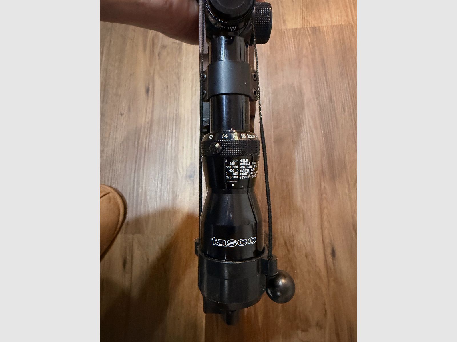 CZ fucile in .308Win con telescopio