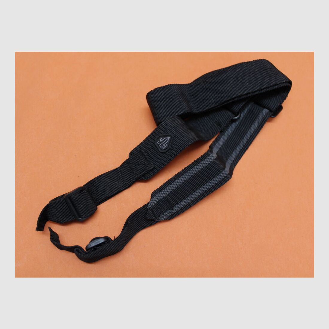 UTG - Leapers UTG Deluxe Universal Rifle Sling Black (PVC-GB605) Trageriemen b=1,5" rutschhemmend beschichtet, Bild 1 von 5