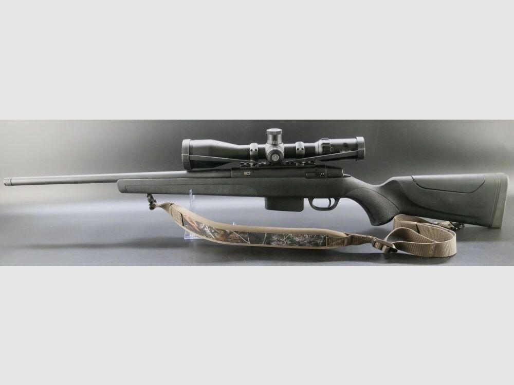 Brenner BR20 .308Win; Stahl-Picatinny, Stahl Hawke Montage und HAWKE Zielfe	 .308Win