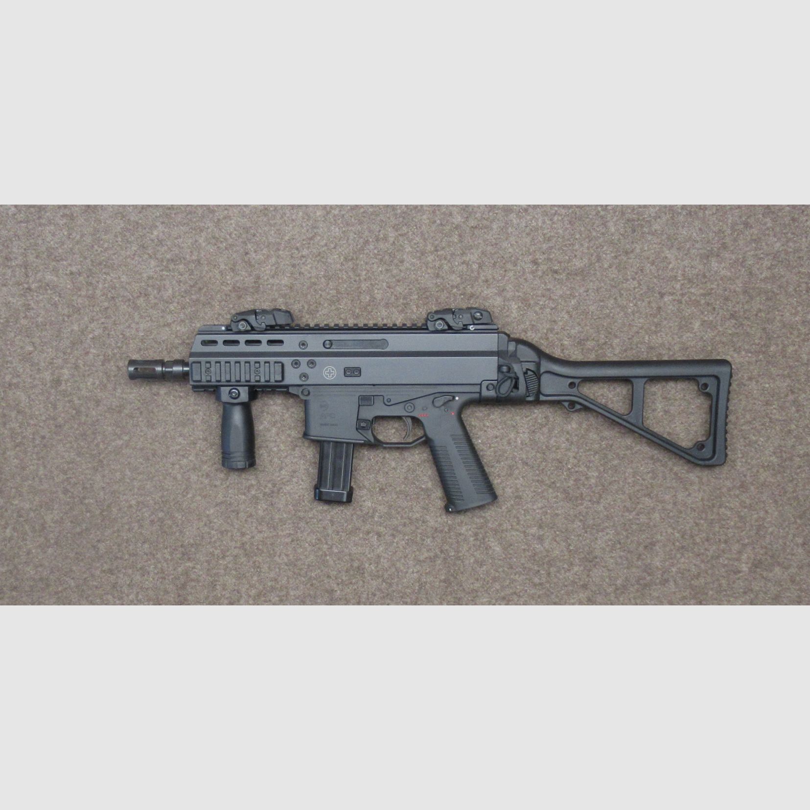 automatico B&T mod.APC45 cal. .45acp, immagine 2 di 3