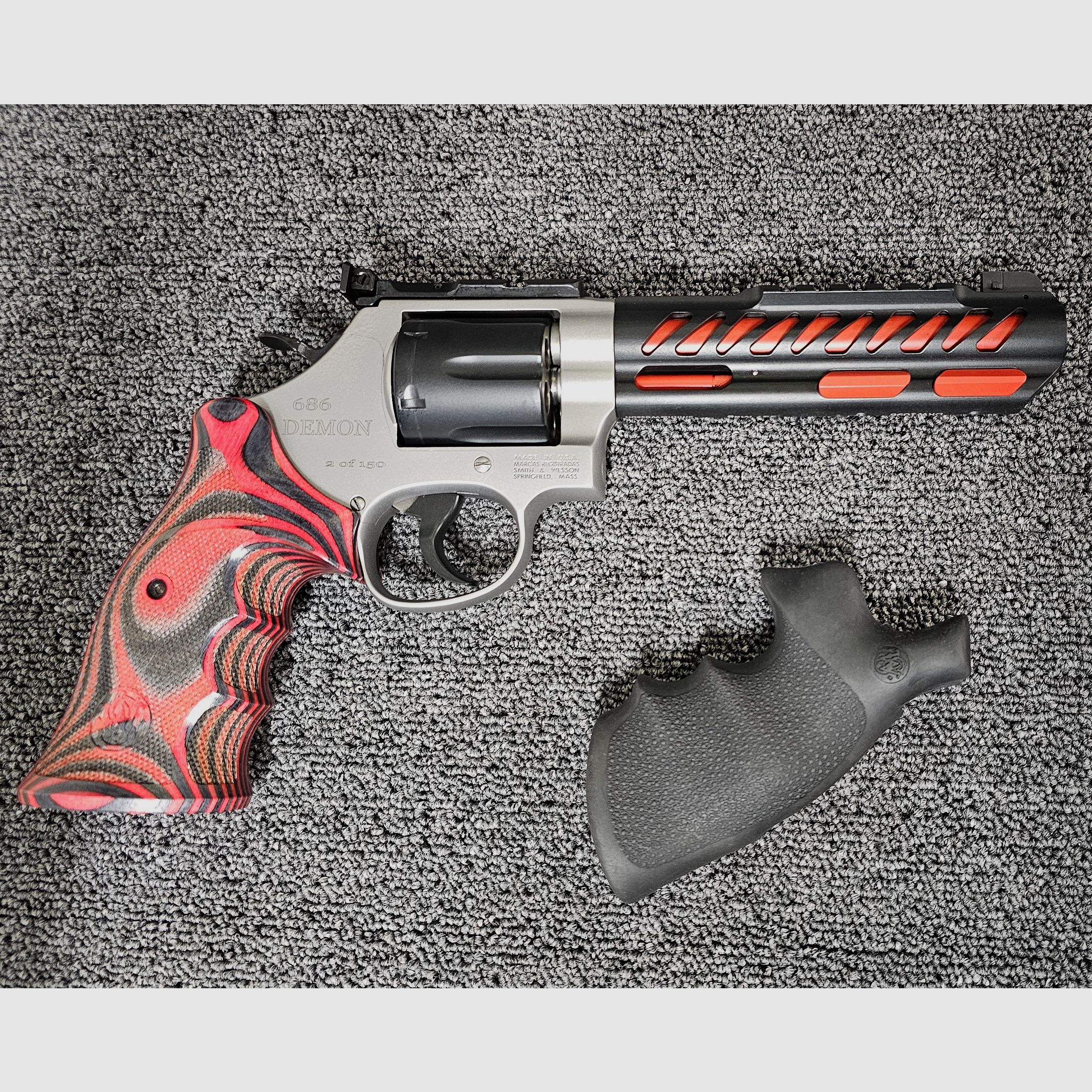 Smith & Wesson Revolver Modell 686 Demon 6" - NR 2!