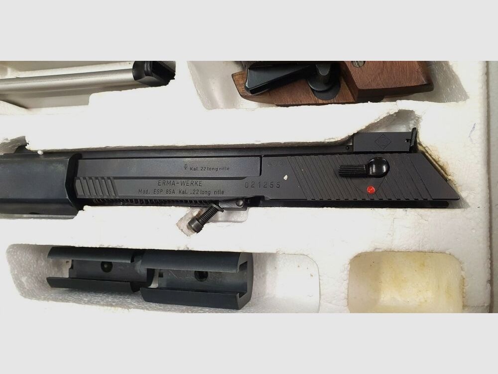 Pistol Erma Mod.ESP85A including interchangeable system with accessories