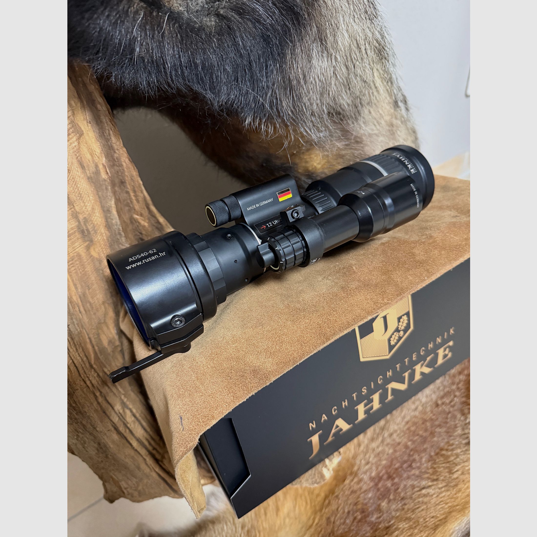 Jahnke DJ-8 NSV 1x56 Onyx/Monochrom inkl. IR Strahler Phönix Focus
