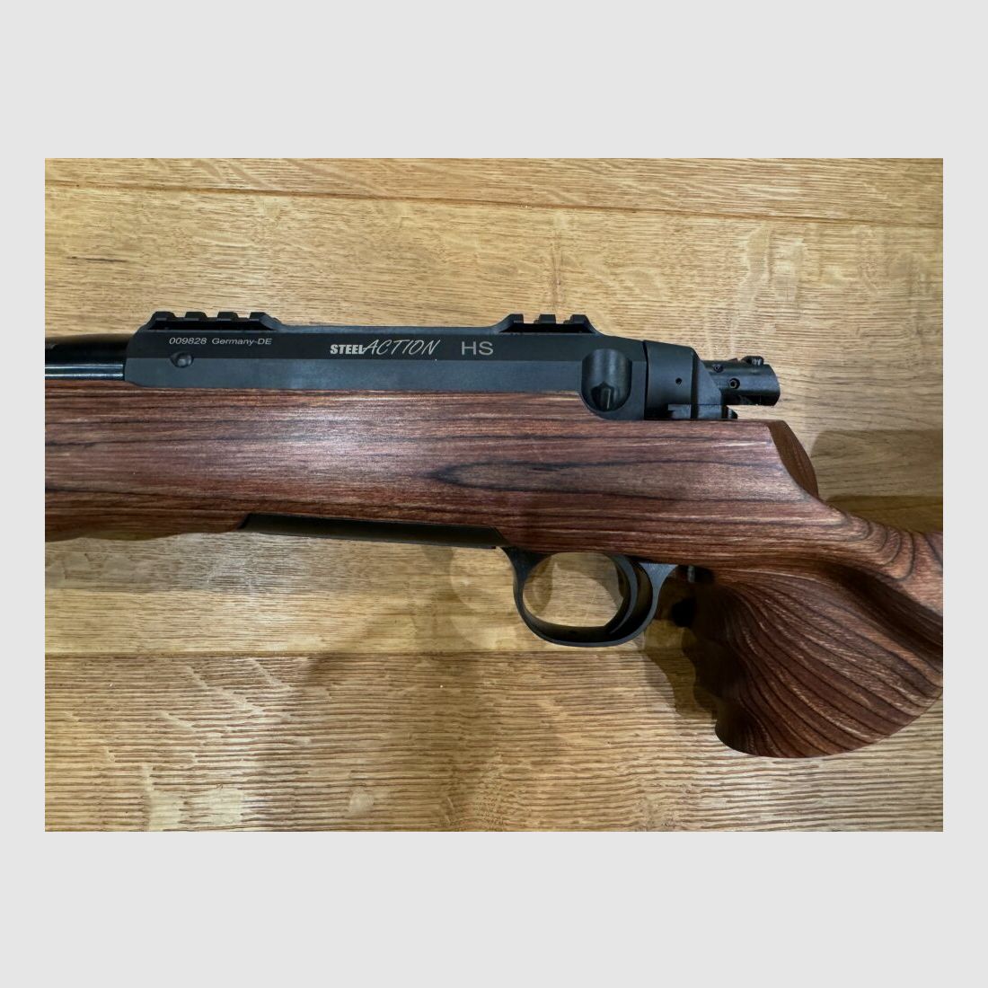 Steel Action HS .308 longueur de canon 450 mm avec crosse GRS