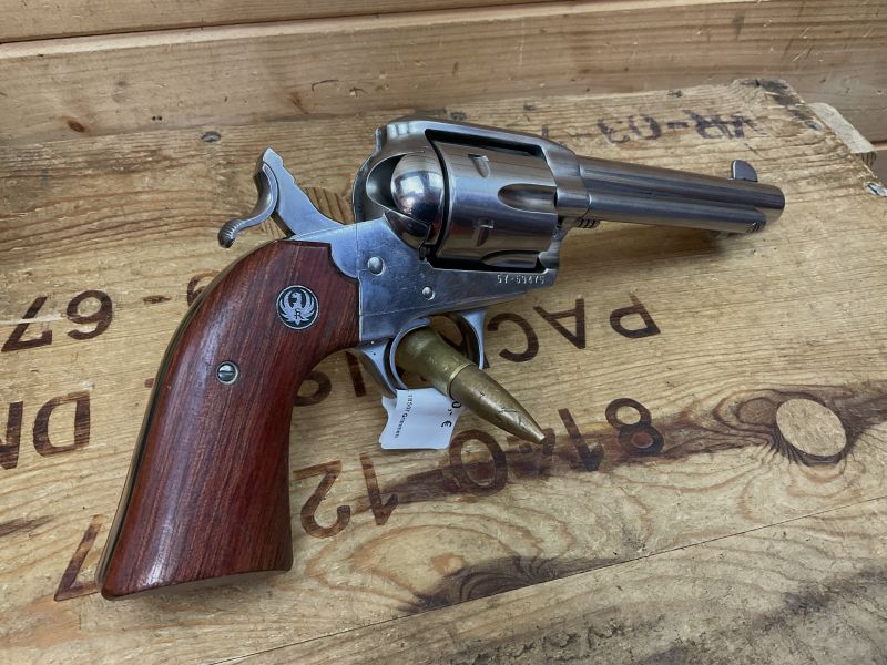 Revolver RUGER VAQUERO, Kal..45 Colt, mit Koffer und Papiere!!! Stainless!!!