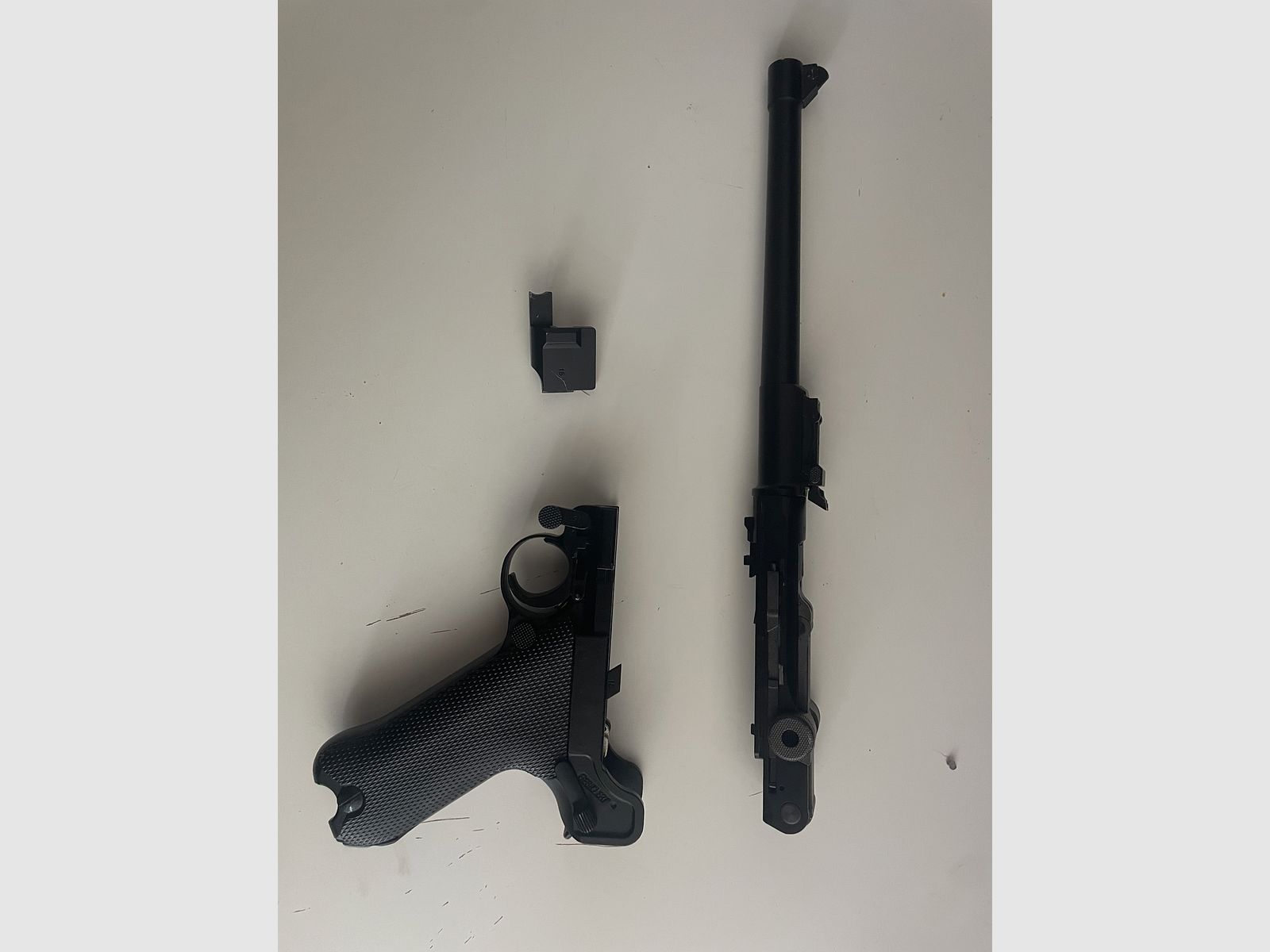 P08 GBB von WE, Drum Mag, Nuprol premium Rot Gas 