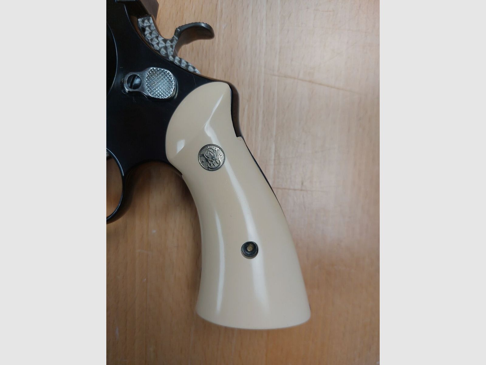 Smith & Wesson, USA M 25-5