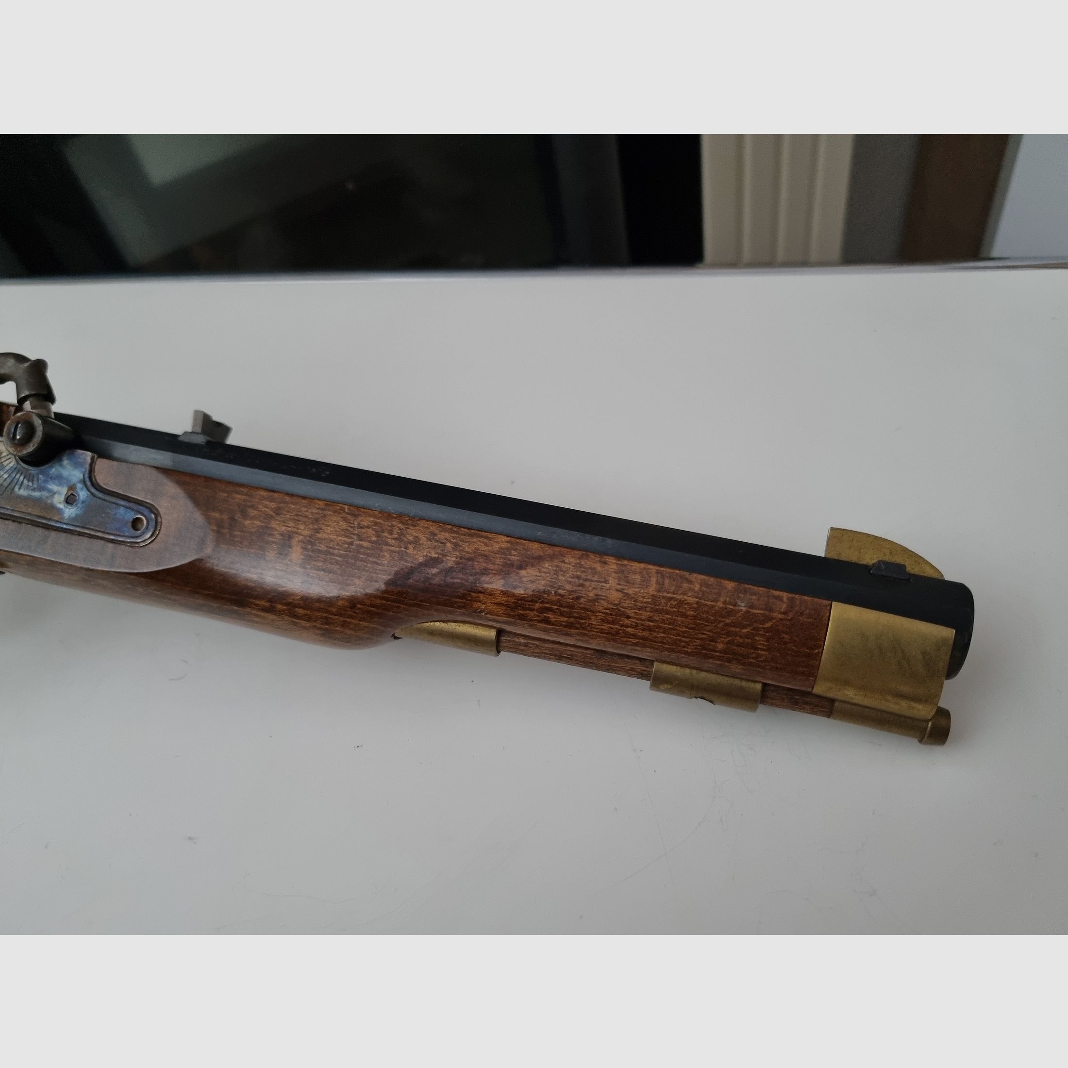 Front-loading pistol Dikar model Kentucky caliber .45