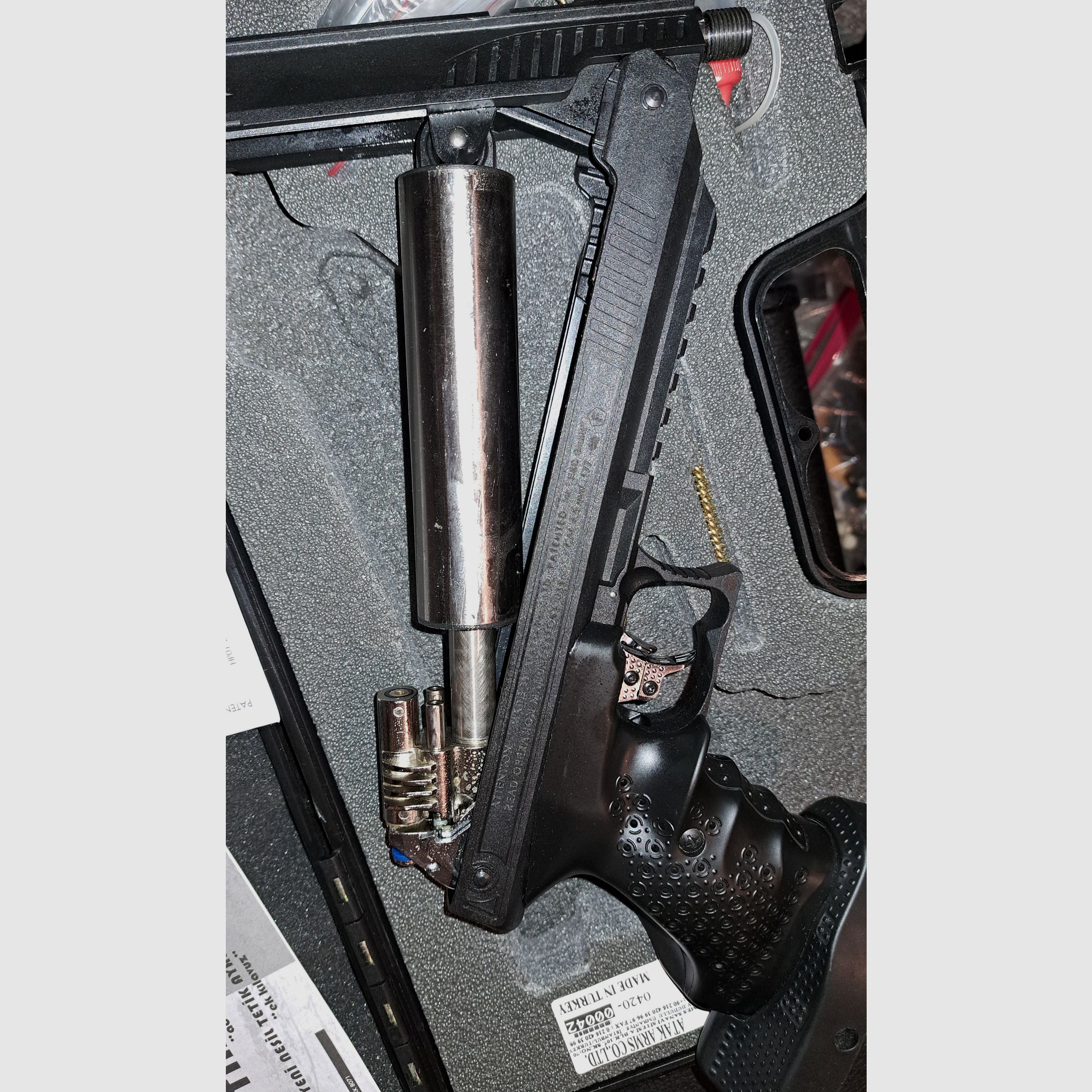 Zoraki HP01 4.5mm with silencer thread