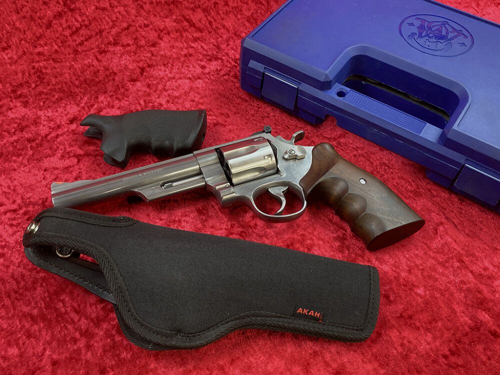 Smith & Wesson	 629-4