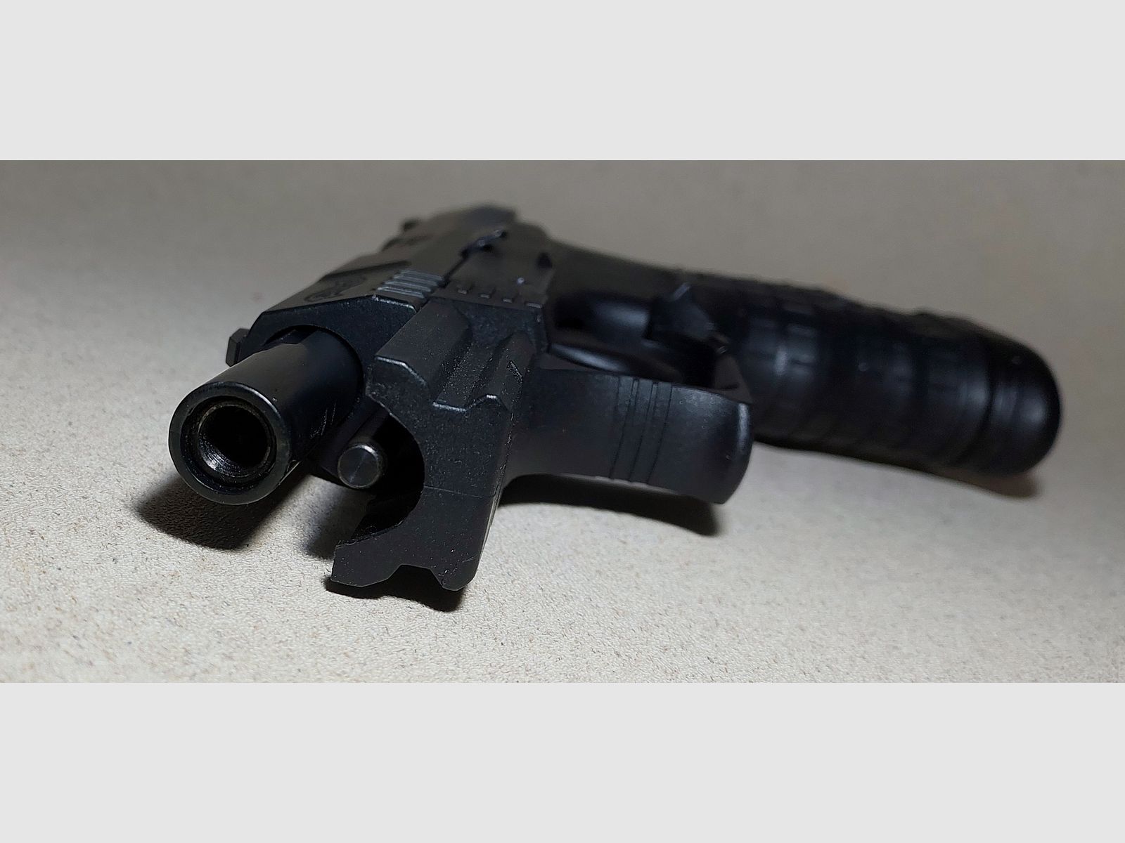 Walther P22 Ready Schreckschuss Pistole 9mm P.A.K. schwarz.