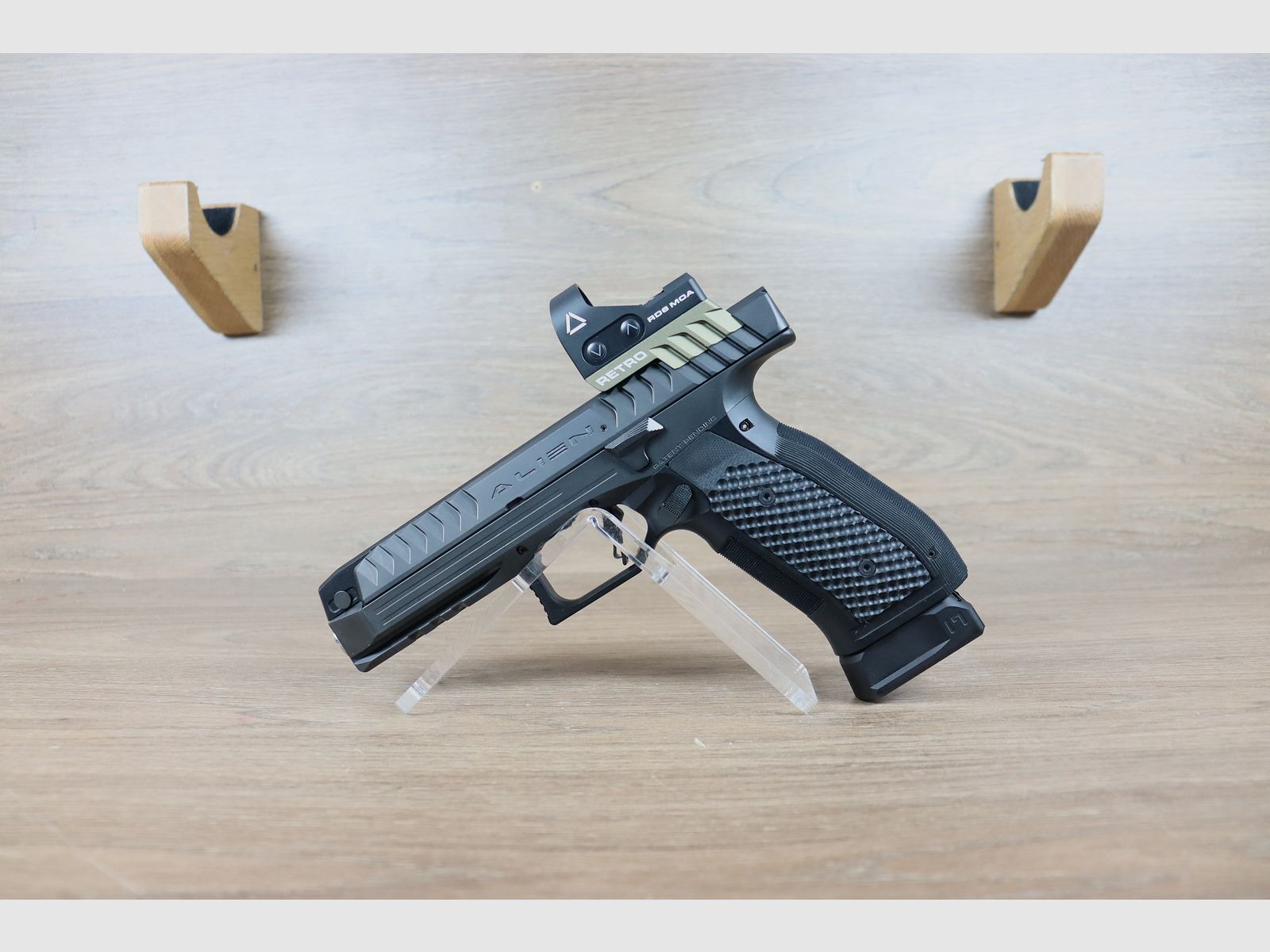 Alien Performance Retro Standard Black Edition, Bild 3 von 3