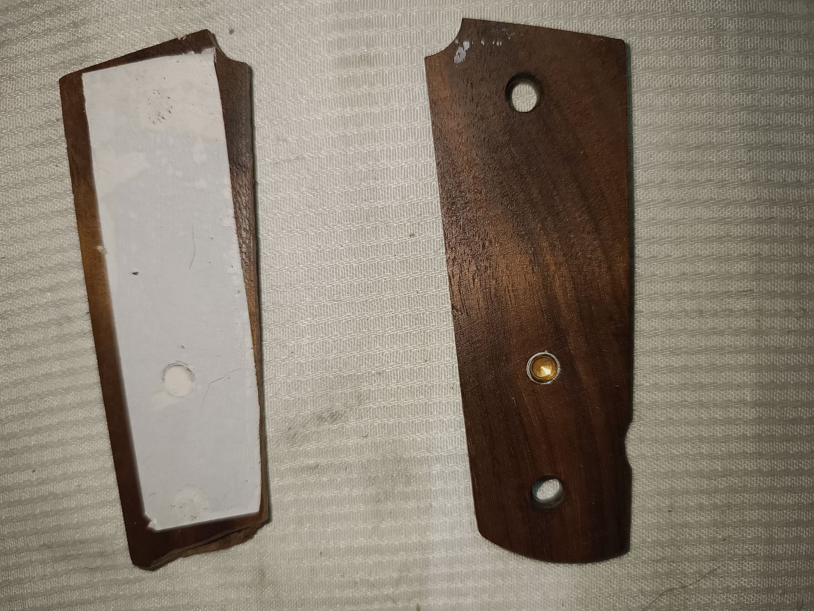 Colt 1911 grips en bois avec logo Colt
