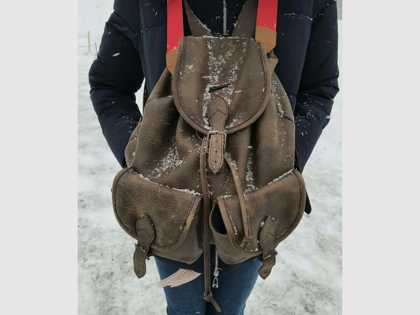 Sac à dos urbain en cuir, 2 poches, image 2 sur 2