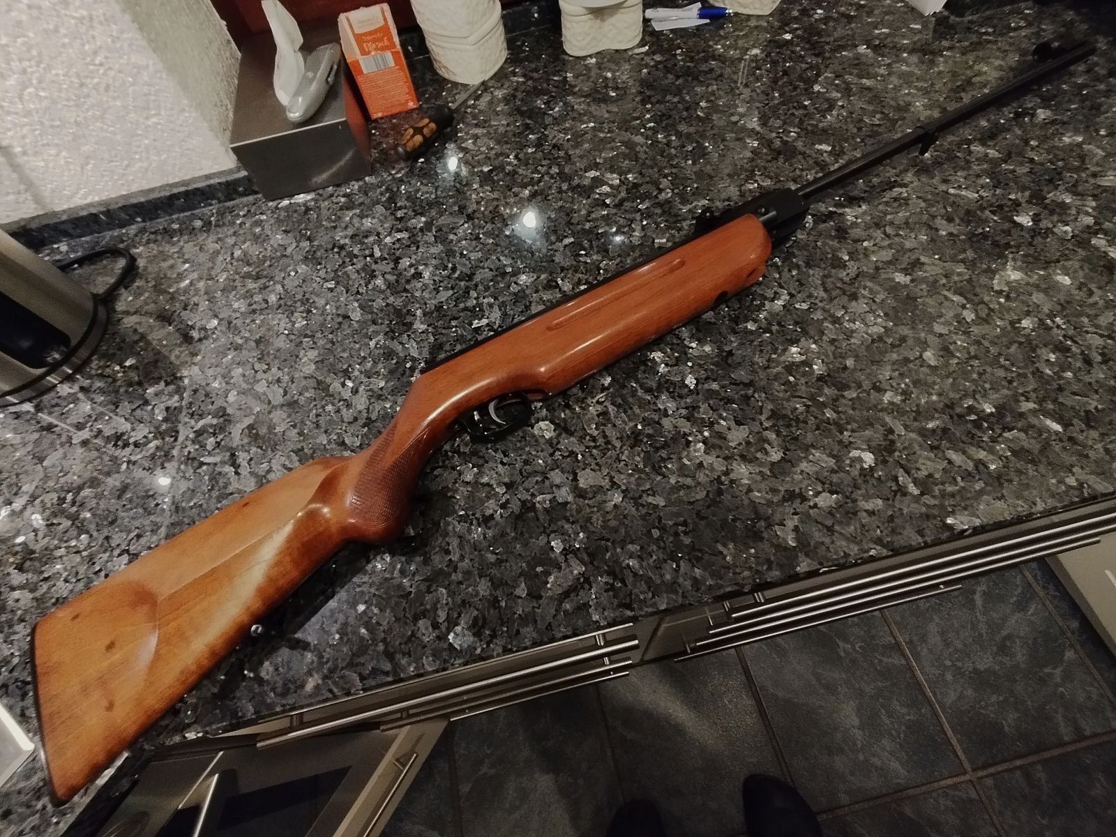 Weihrauch HW 35 voor linkshandige schutters, kolf van ????