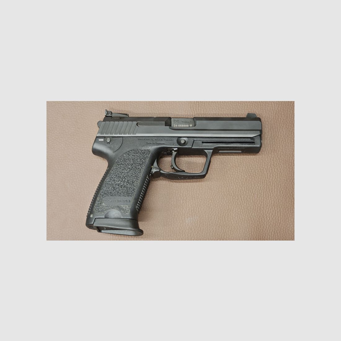 Halbautomatische Pistole Heckler & Koch USP Custom Sport 9x19 in OVP