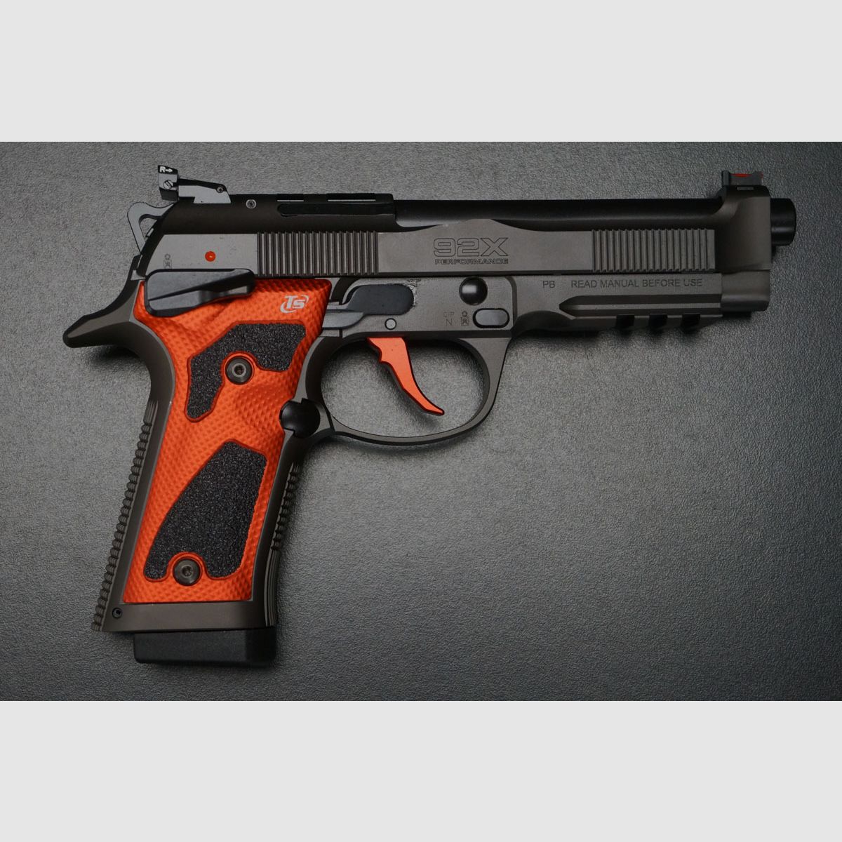 Beretta 92X Performance Dark Series Red, Bild 1 von 9