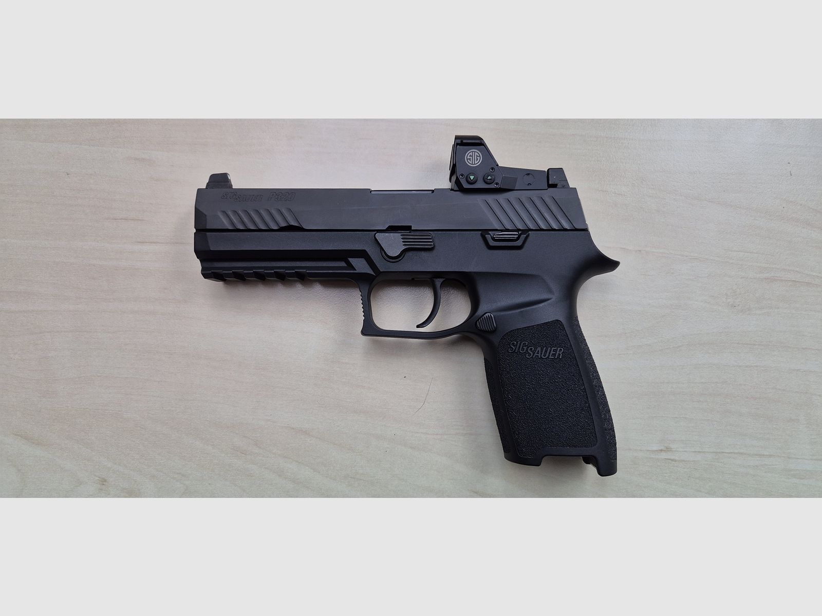 <SIG Sauer P320 Compact>