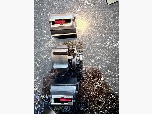 Ruger 10/22 2x10er magazijn + TriMag en Maglula laadhulp .22lr