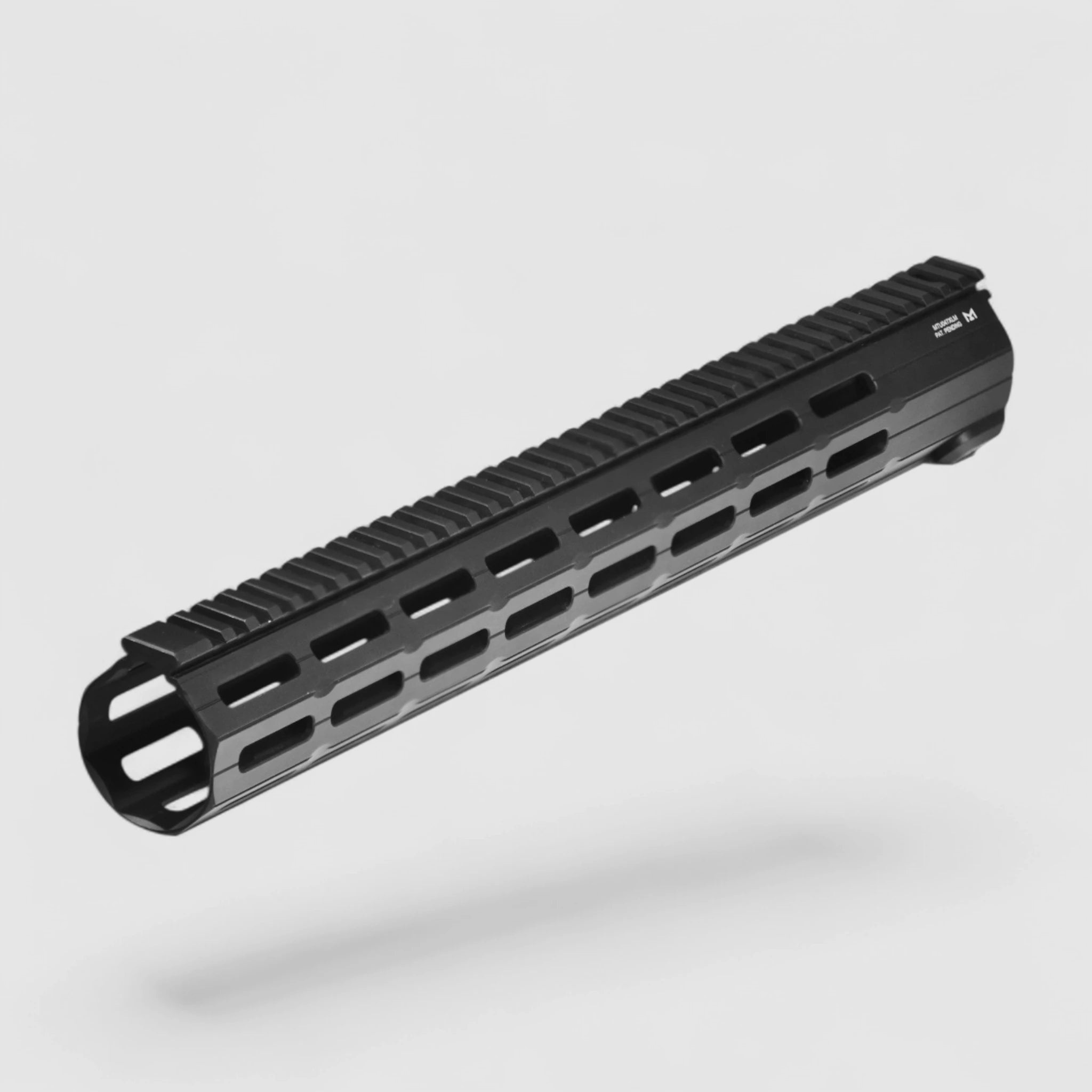 UTG PRO Super Slim SD Free Float handguard