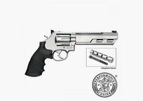 Smith and Wesson S&W Revolver Mod. 686 . Competitor Performance Center