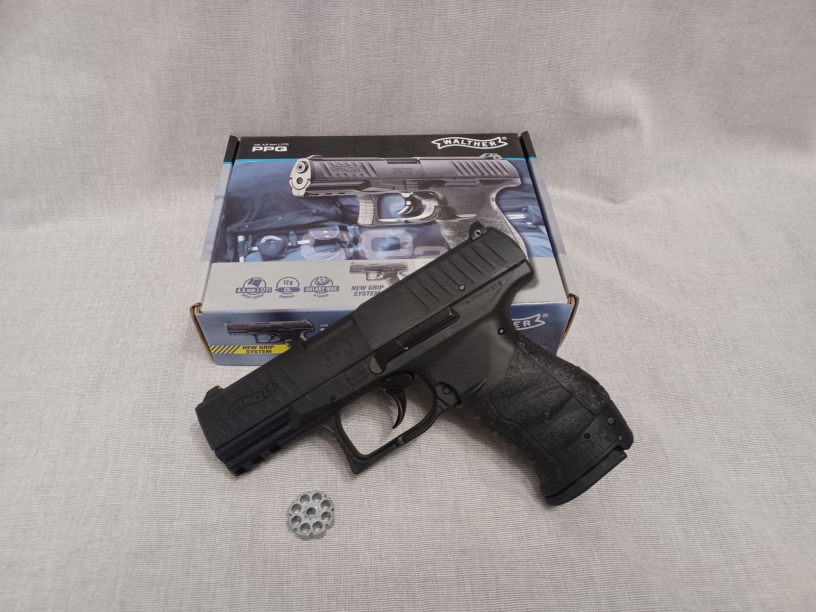 Walther PPQ / 4,5 mm Diabolo / CO2 / Pistole / OVP (13)