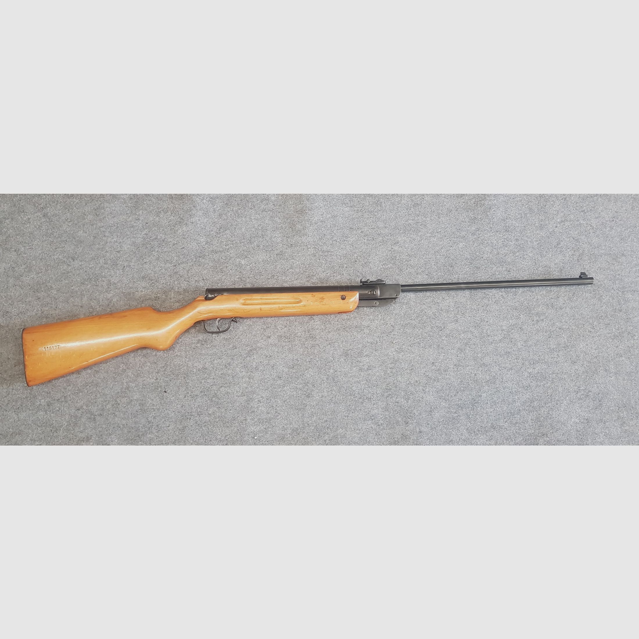 Seitlich verschraubt !!!  Seltene Ausführung  schönes Haenel Mod.  III-284   III 284 cal. 4,5mm Diabolo