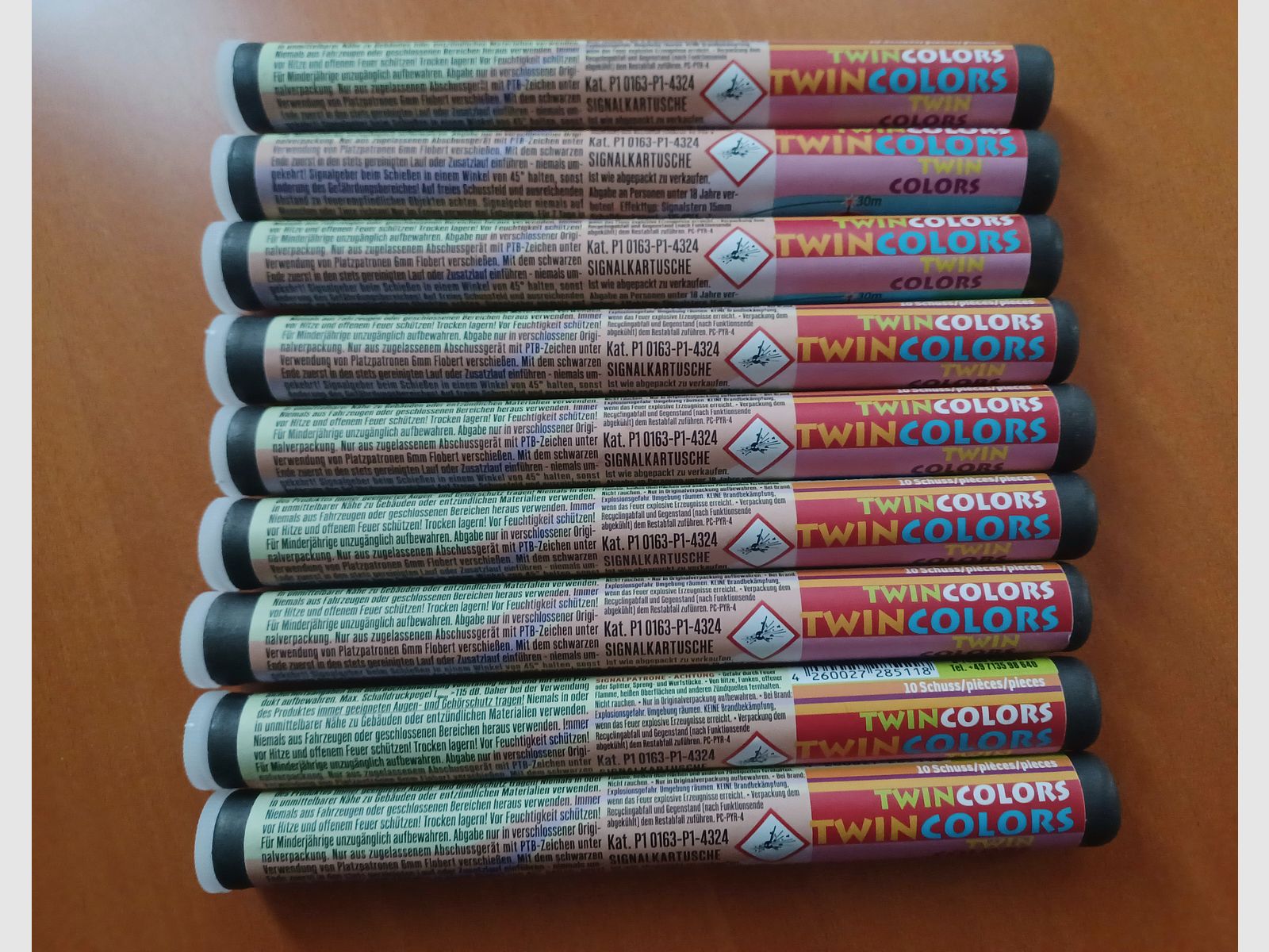Cartouches à blanc et restes de pyro