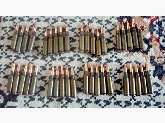 43 inertes (détoné) AK74 Dekopatronen 5,45x39 douilles en acier avec projectile FMJ en cuivre-plomb