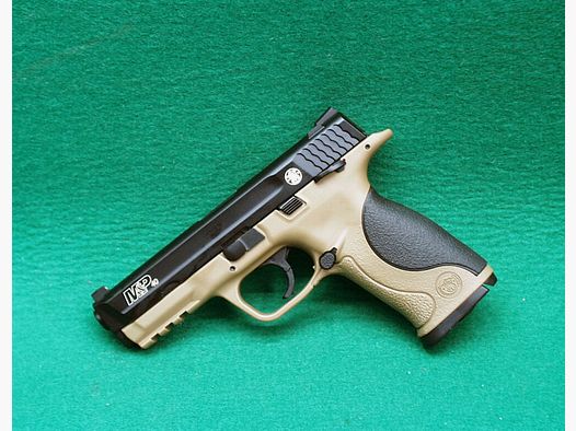 Umarex	 Smith&Wesson M&P 40, FDE, CO2 Pistole