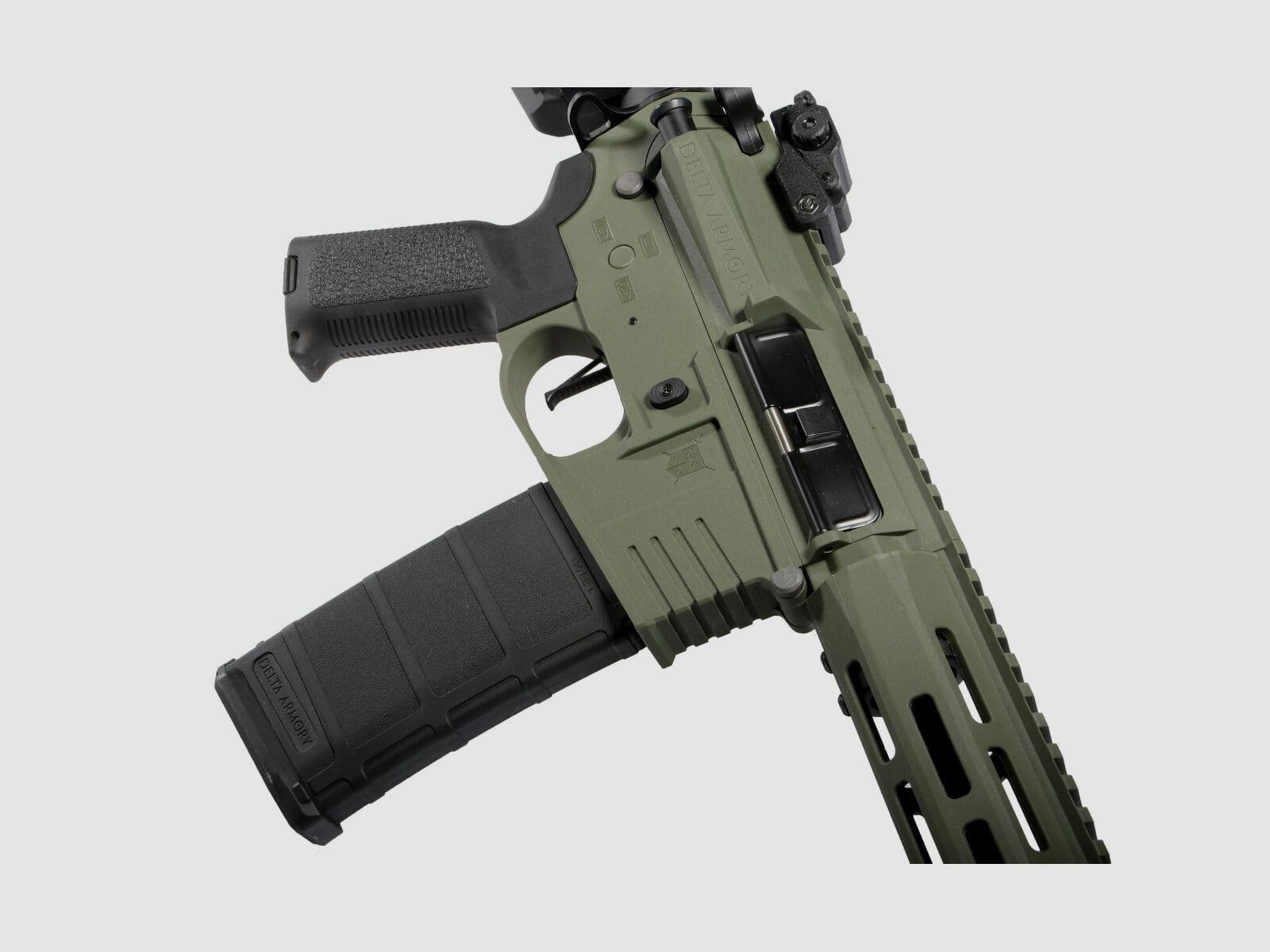 M4 AR15 M-LOK SilentOps 8 Zoll CHARLIE Oliv S-AEG Airsoft Gewehr Frei ab 18 Jahren | Delta Armory
