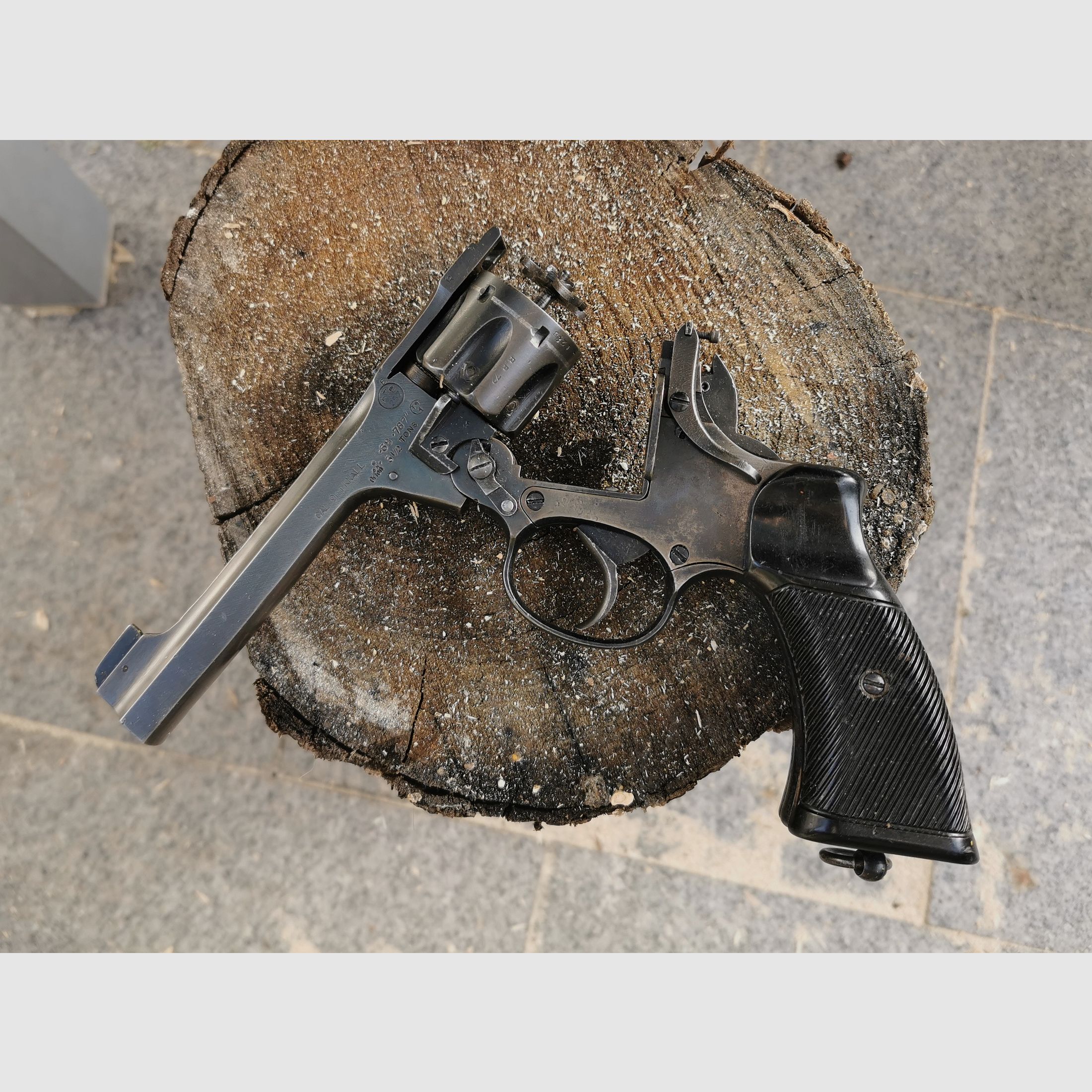 Enfield No.2 MK I WKII origineel omgebouwd naar 9mm R knal vrij vanaf 18 jaar