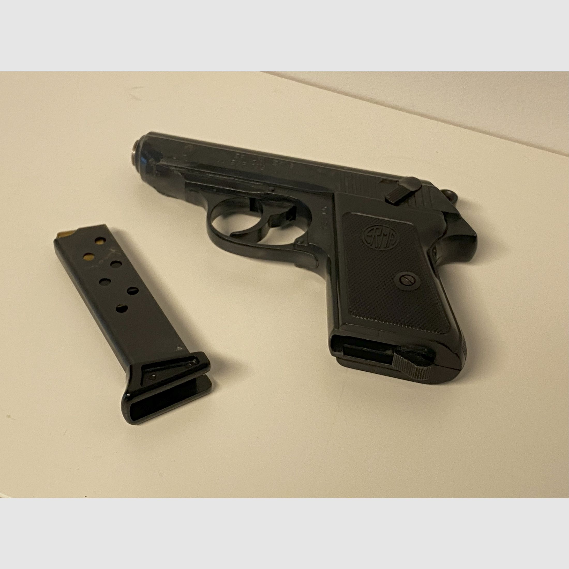 ERMA EGP 75S - pistolet alarmowy / gazowy - używany - w pełni sprawny